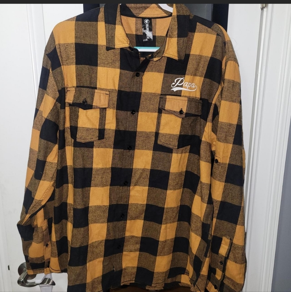 Mens Embroidered "Papa" Yellow and Black Plaid Shirt